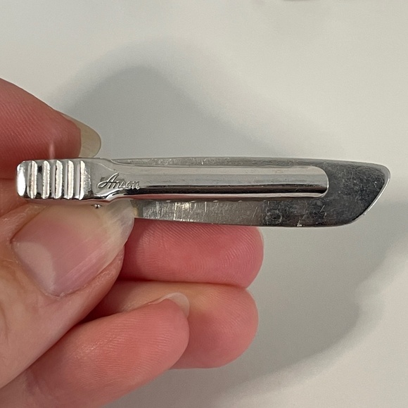 Anson Cufflinks and Tie Clip Set - Picture 3 of 8